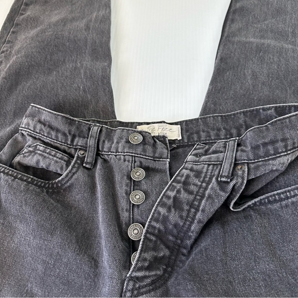 Free People We The Free Georgine Mom Jean Obsidian, 27 (CRVY) - Picture 10 of 14